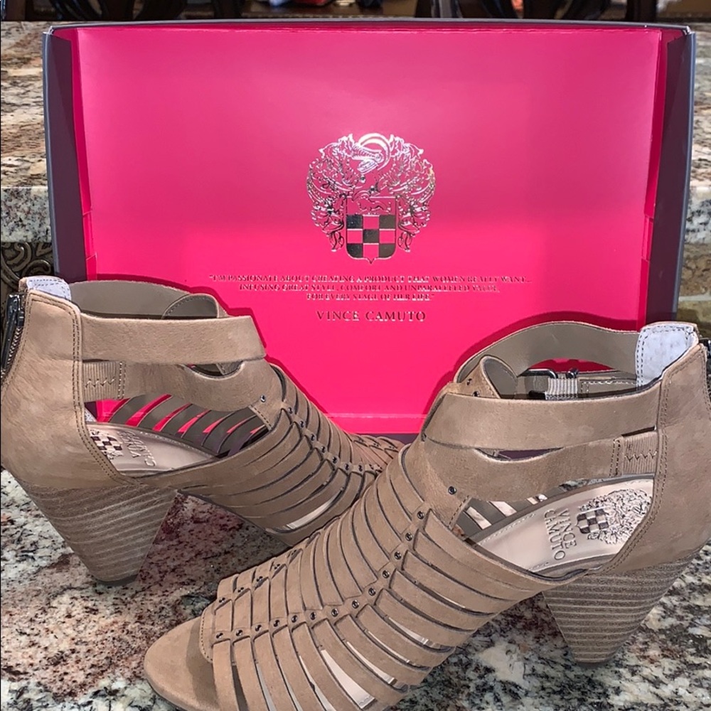 Vince Camuto Women’s Size 8m